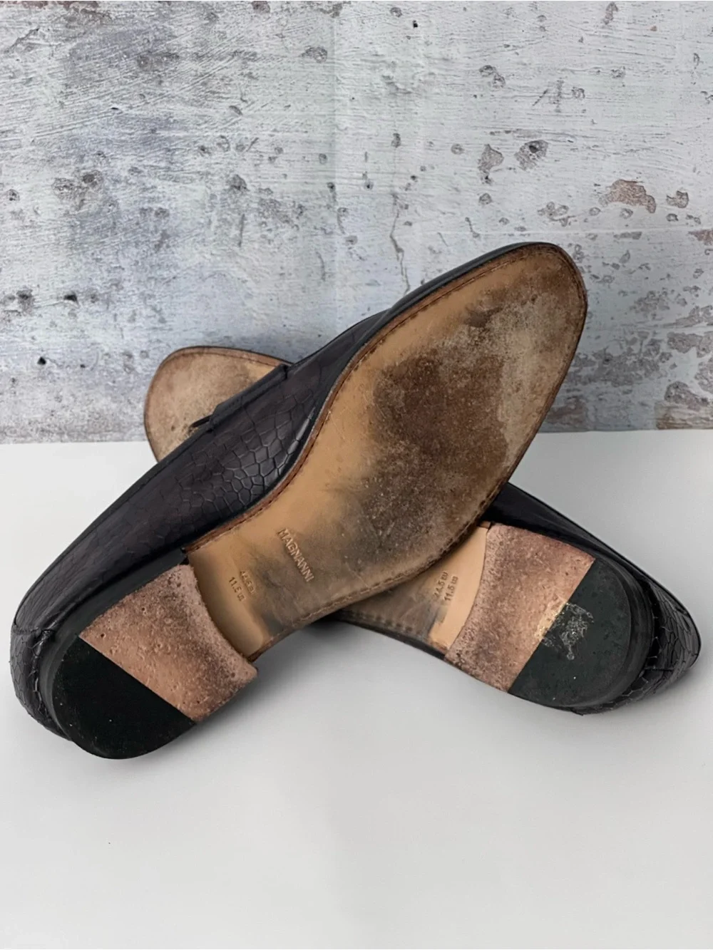 MAGNANNI FLEX Embossed Leather Loafers - Dark Gray